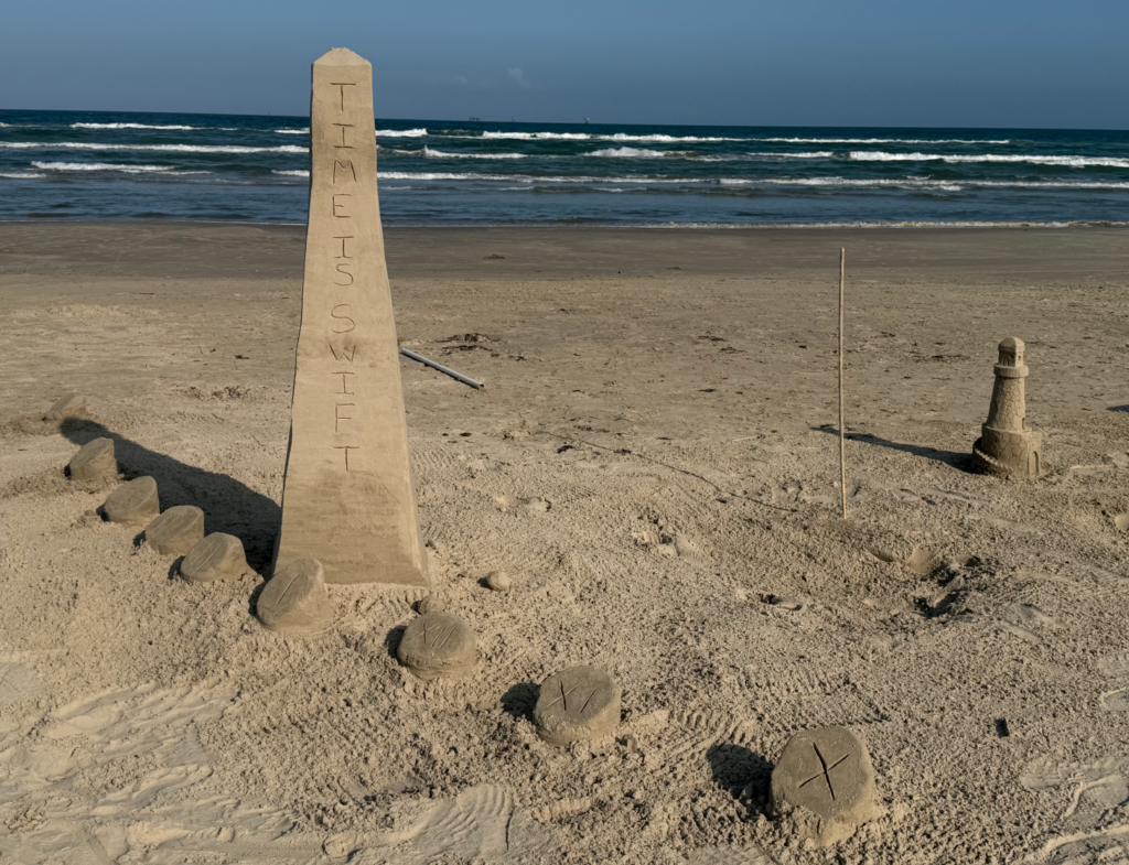 Sand sundial at 6pm